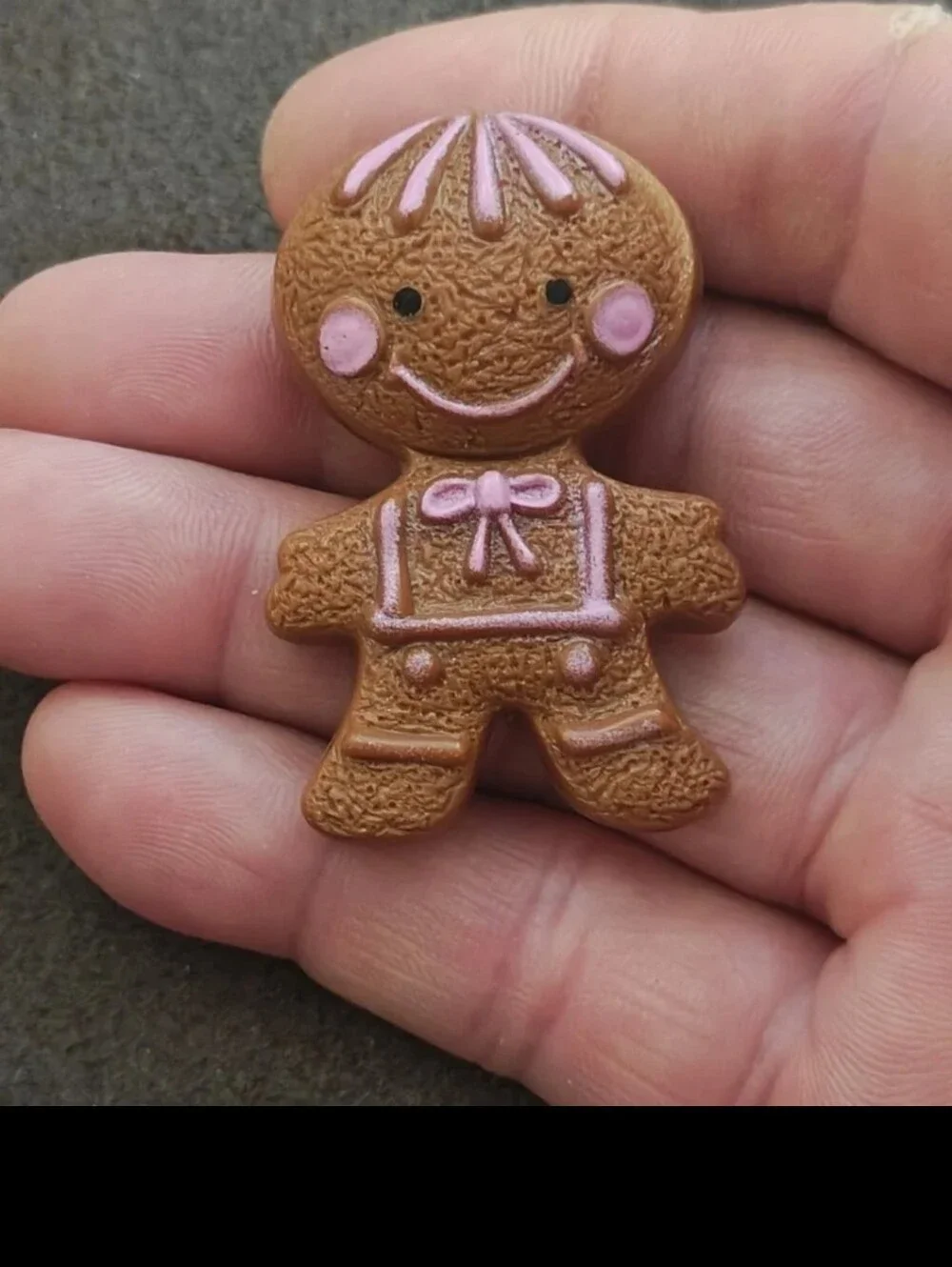 1972 Avon Gingerbread Man Pin Pal Fragrance Glacé Brooch Pin.